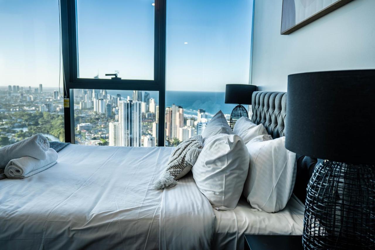 First Class 2 Bedroom Oceanview Luxurious Apartment Broadbeach Casino Gold Coast Next To Pacific Fair - Gc48 Exterior photo